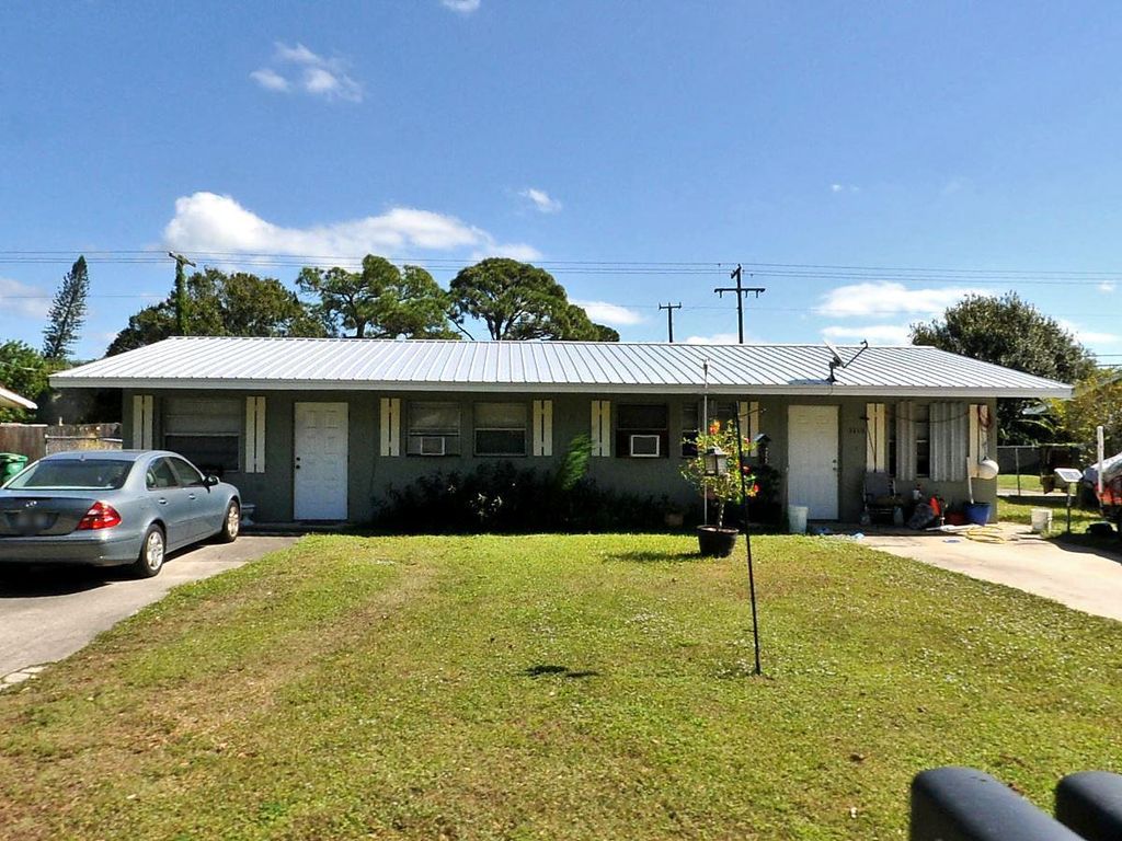 Photo of 3114 Duban Terrace, Fort Pierce, FL 34982 (MLS # R10729173)