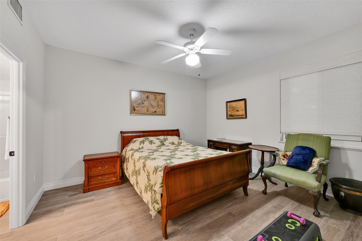 THE POINTE - Residential