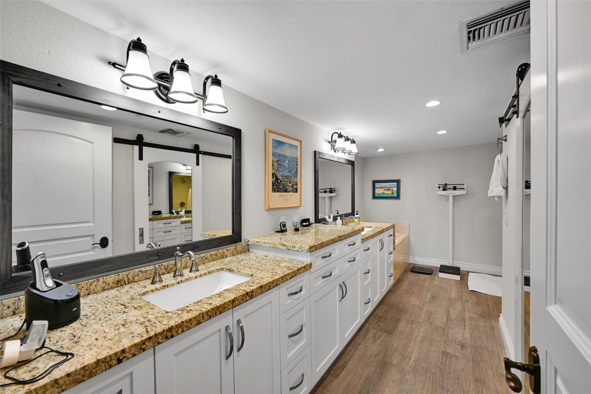 THE POINTE - Residential