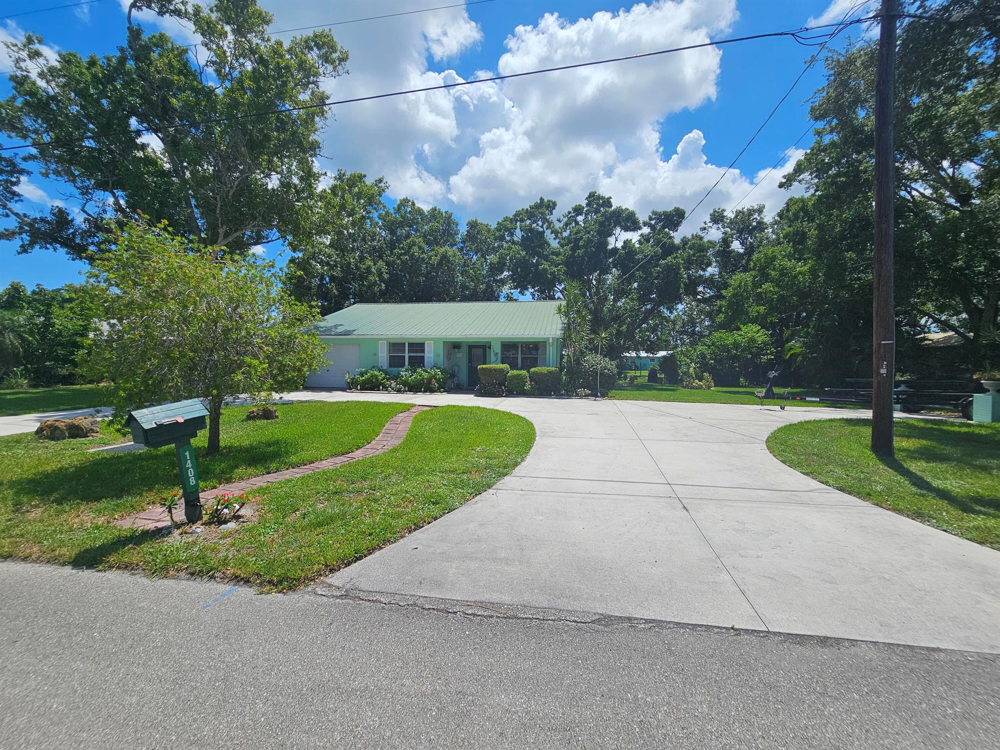 1408 SE 8th Drive