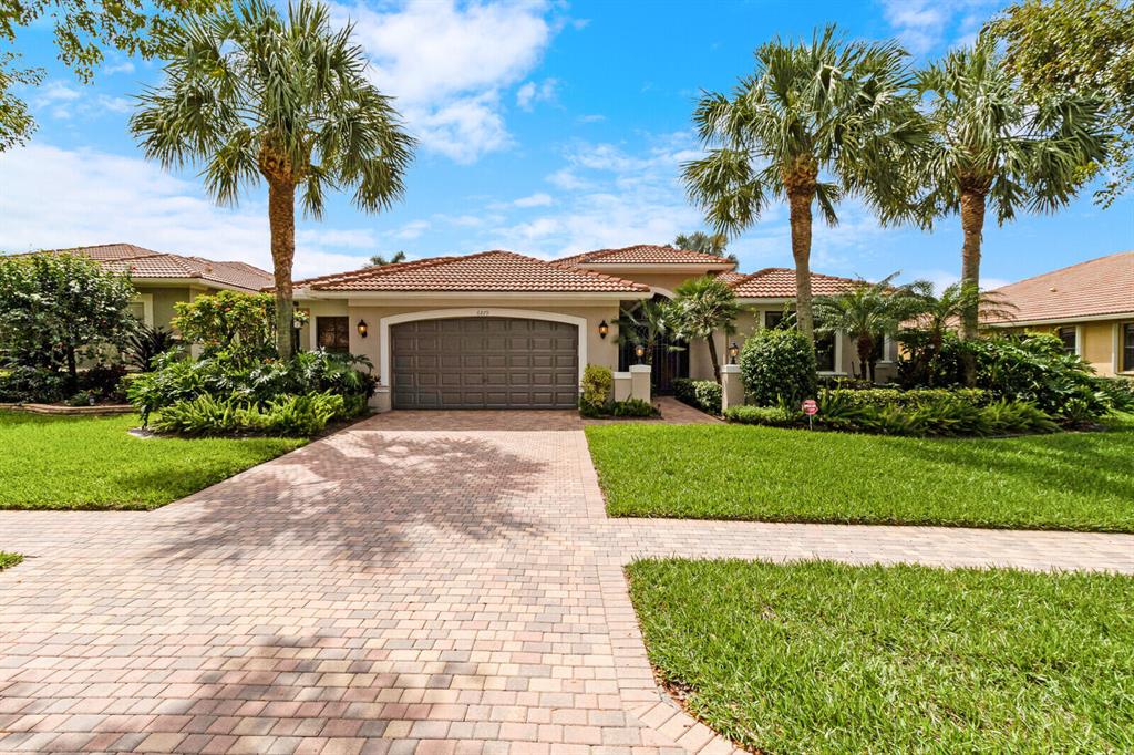 Photo of 6879 Caviro Lane Lane, Boynton Beach, FL 33437 (MLS # R10697051)
