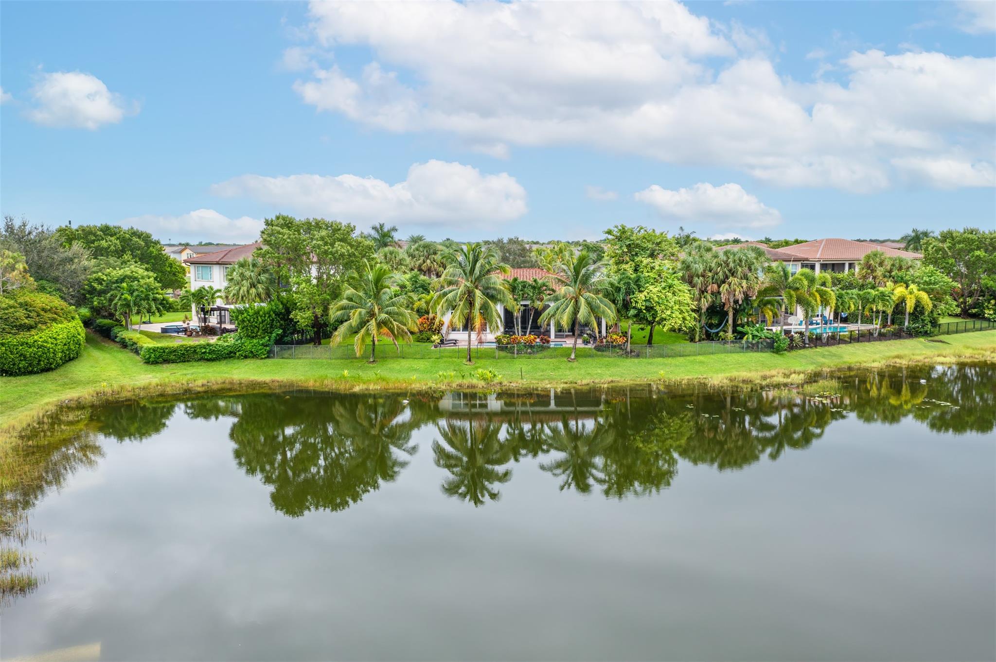Heron Bay North 2 173-181 - Residential
