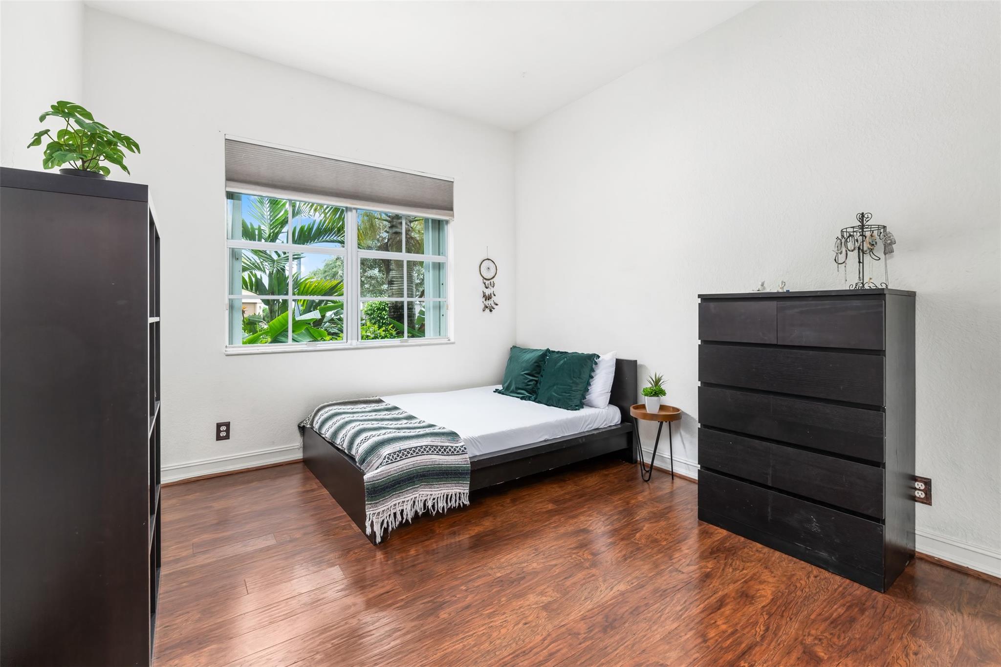 Heron Bay North 2 173-181 - Residential