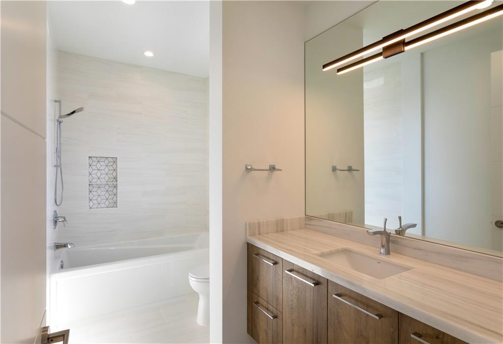 LIGHTHOUSE POINT 6TH SEC - Residential