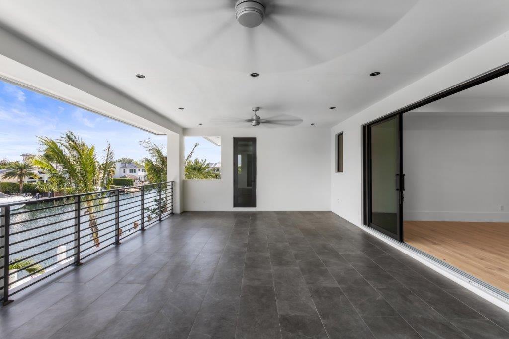 LIGHTHOUSE POINT 6TH SEC - Residential