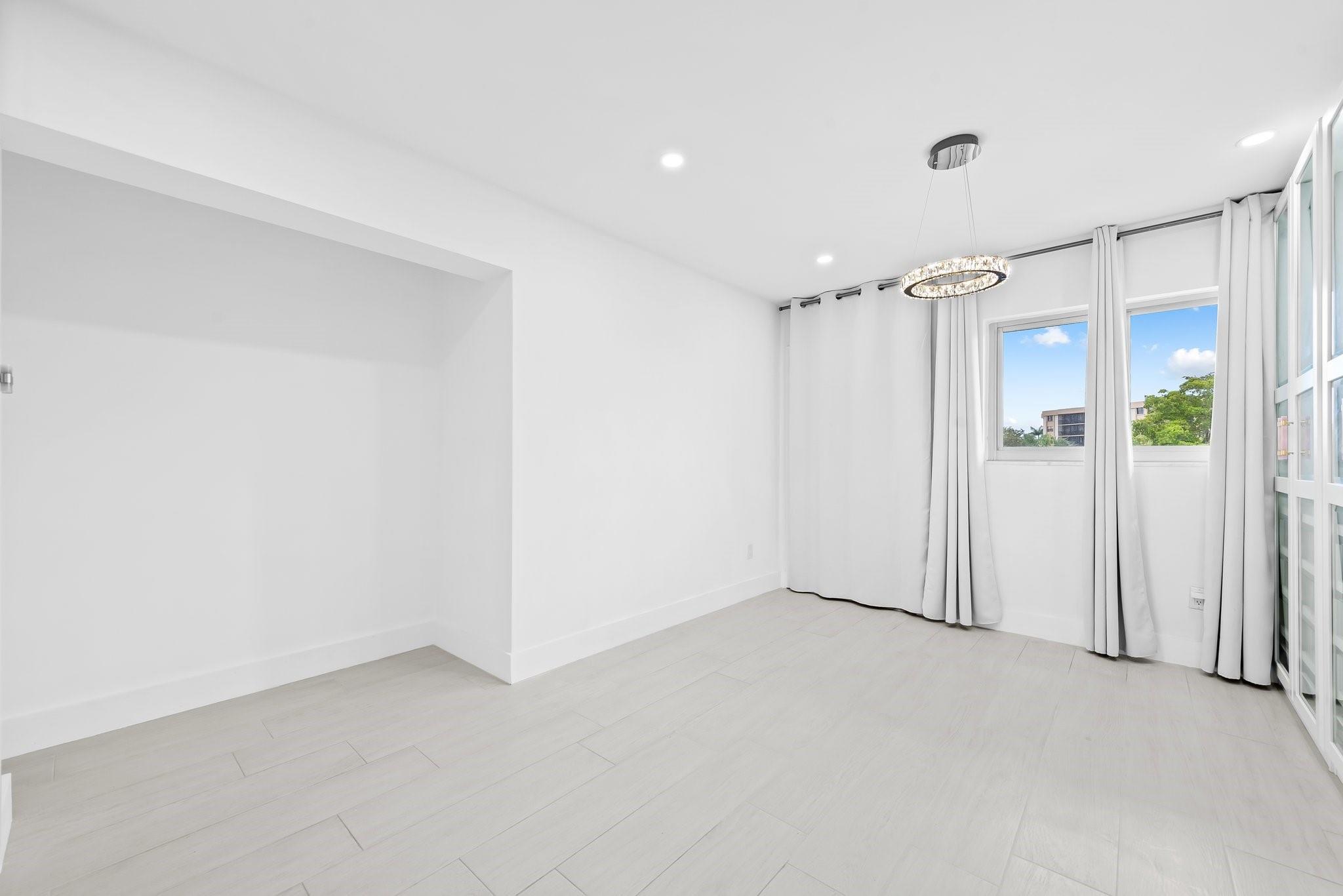 Azure Lake Condo - Residential Lease