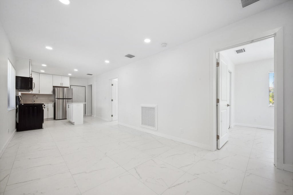 Photo of 1009 14th Street #A, West Palm Beach, FL 33401 (MLS # B26070358)