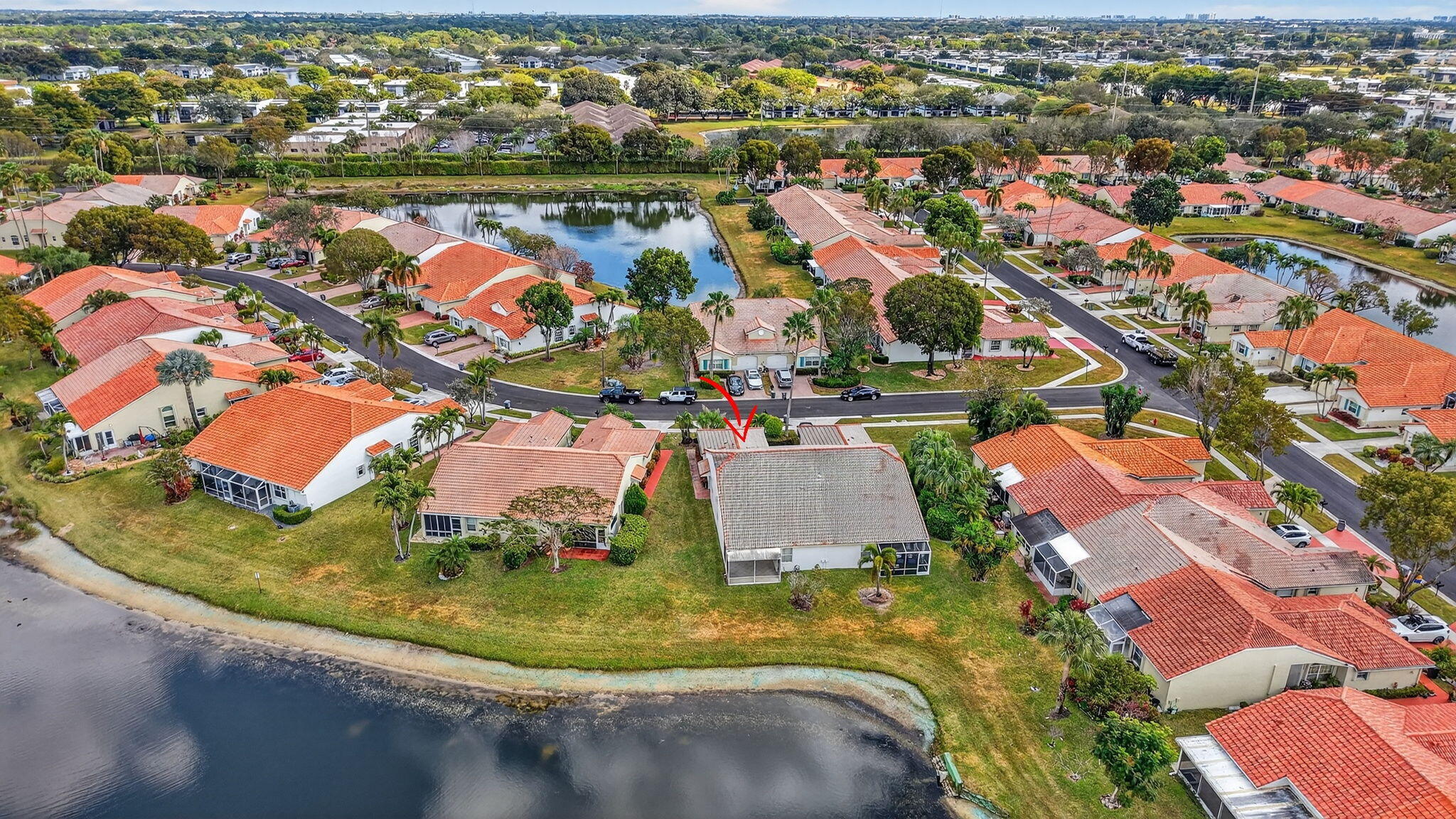 FLORAL LAKES - Residential