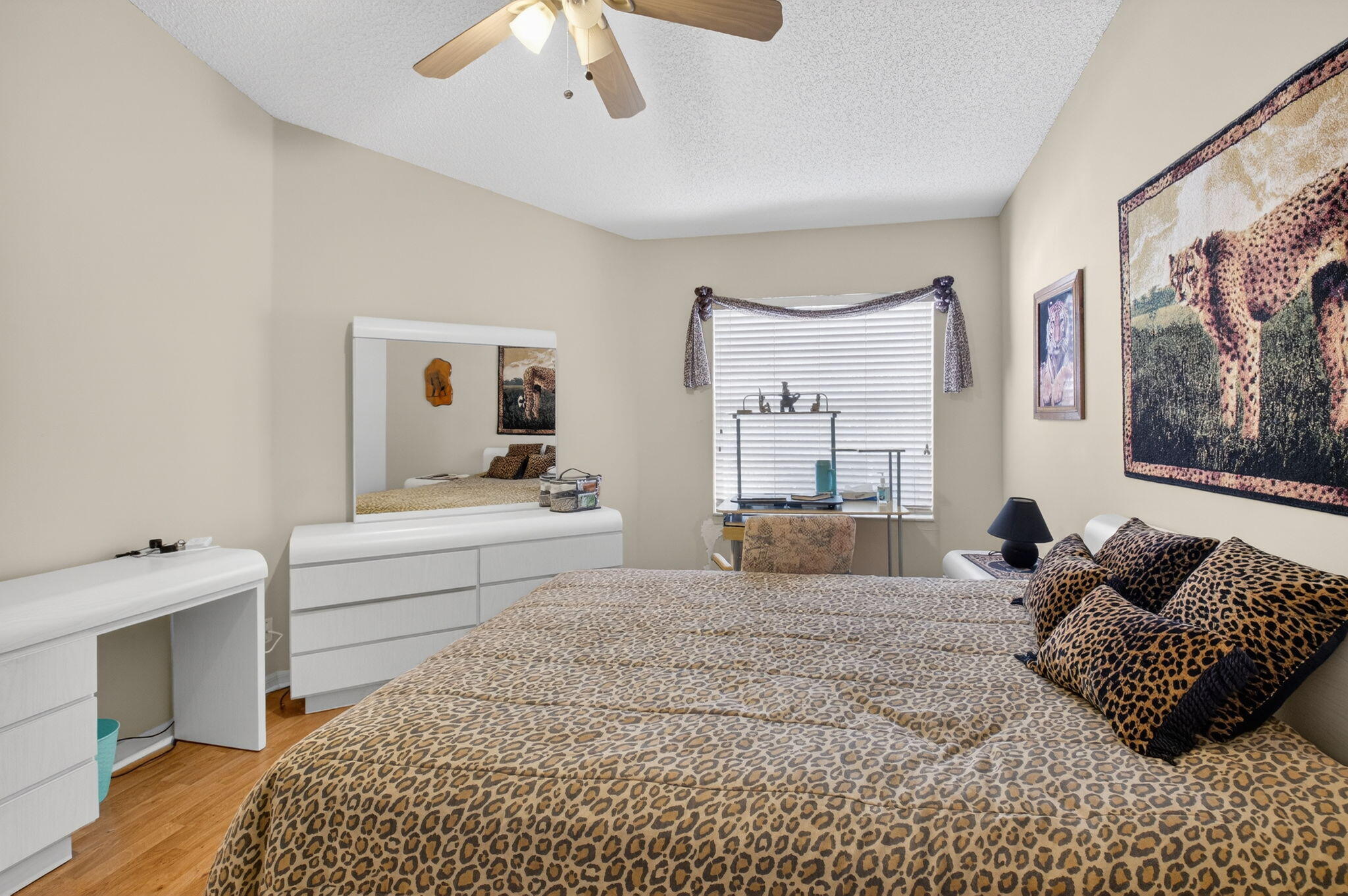 FLORAL LAKES - Residential