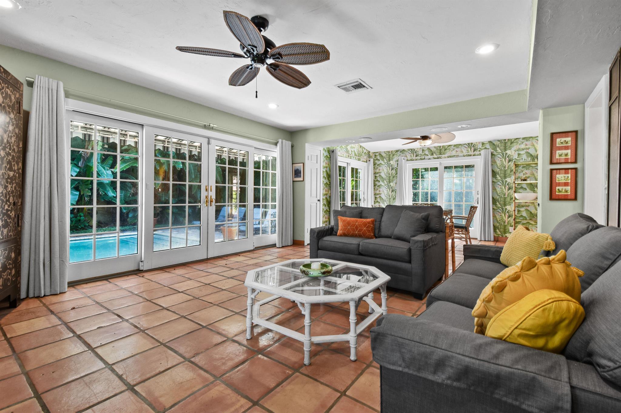 El Cid - Residential Lease