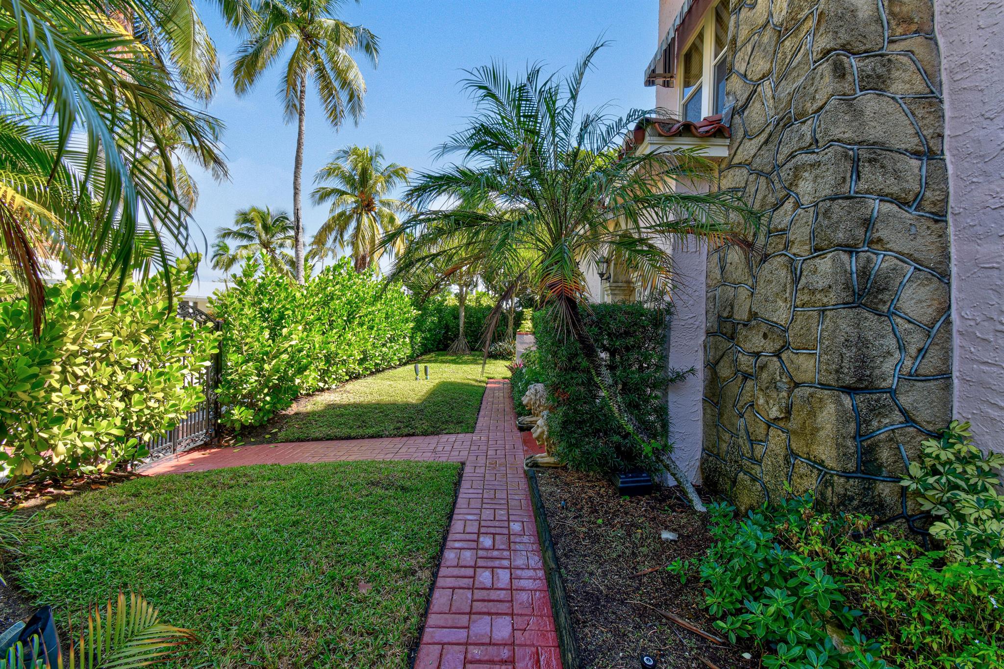 El Cid - Residential Lease