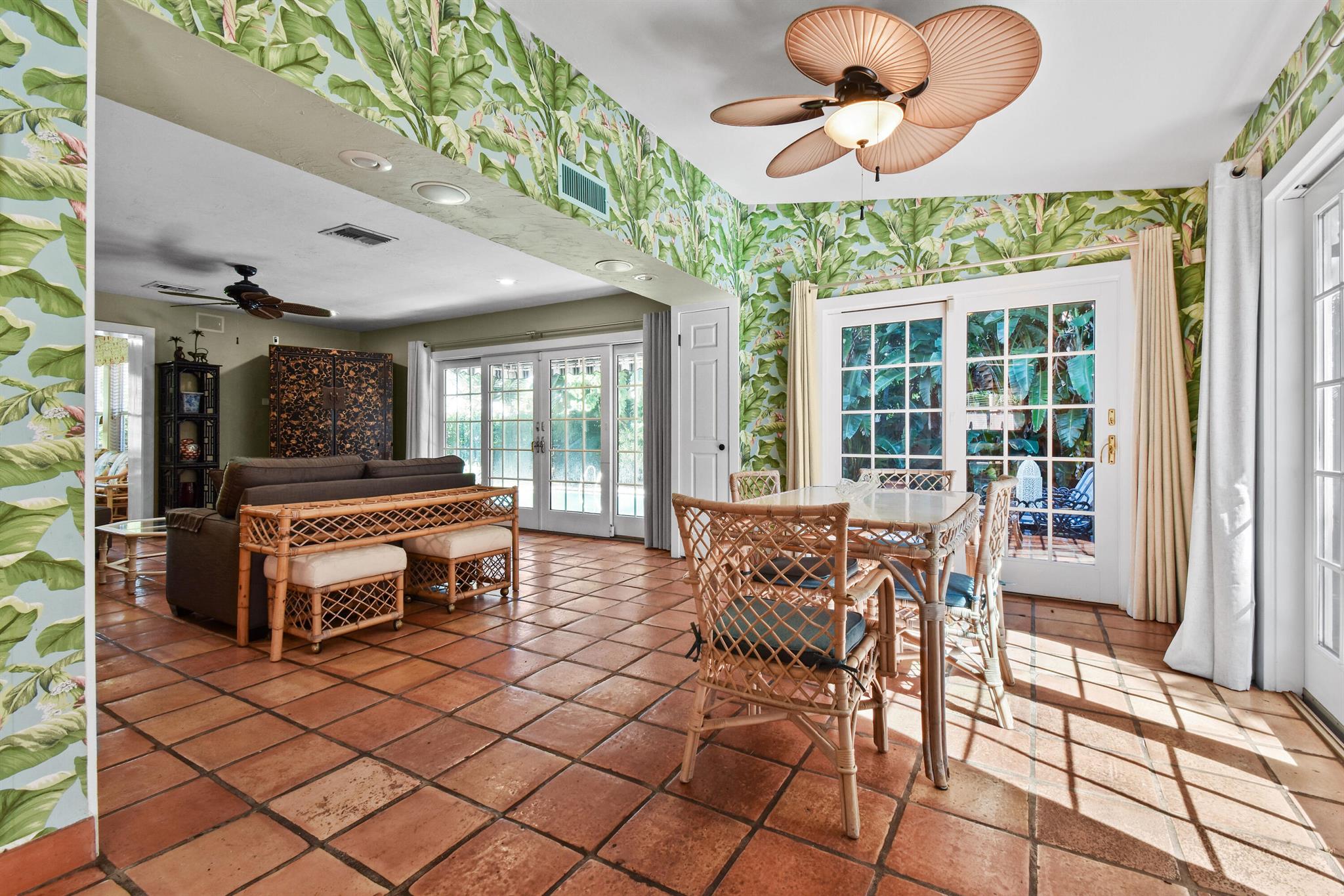 El Cid - Residential Lease