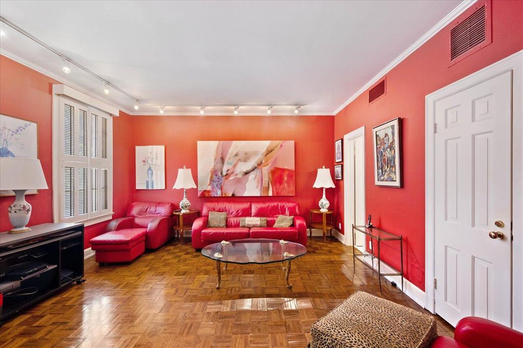 STOTESBURY PARK REV - Residential