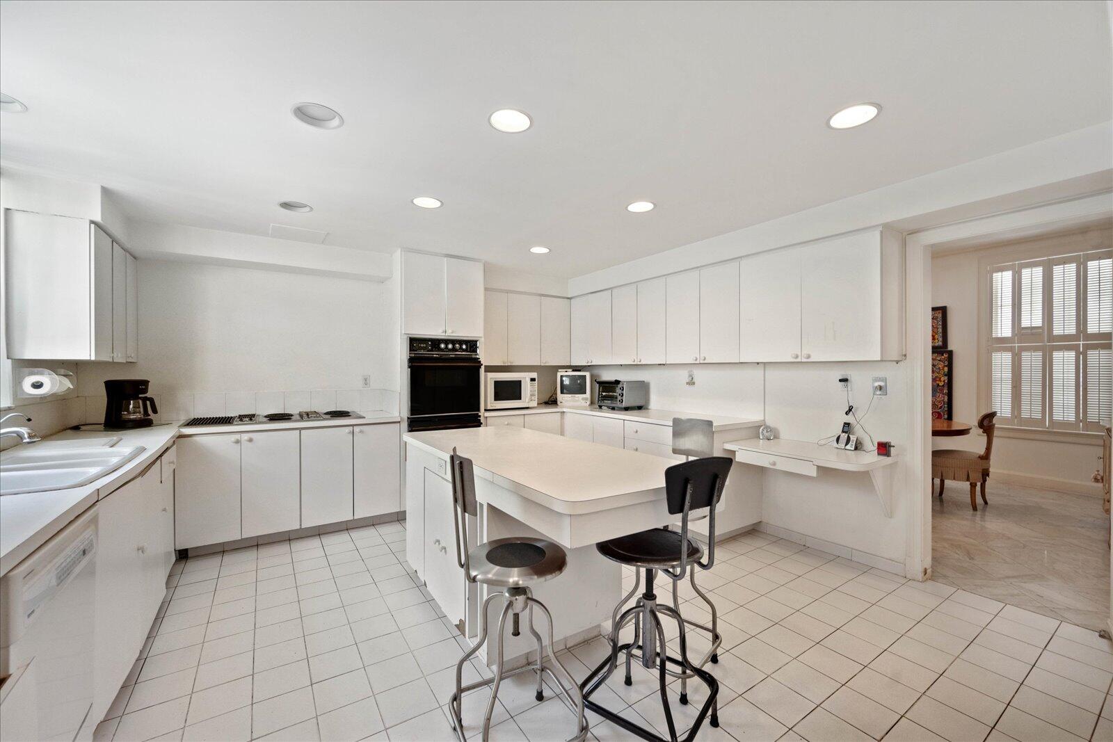 STOTESBURY PARK REV - Residential