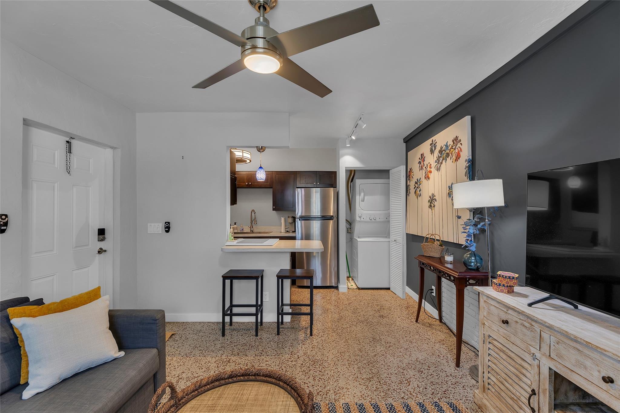 Wilton Manors First Add 2 - Residential Lease