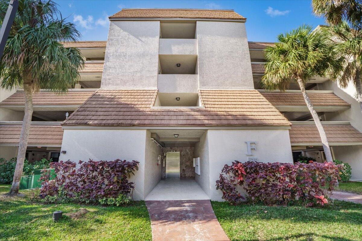 511 Ives Dairy Road 1016, Miami FL 33179