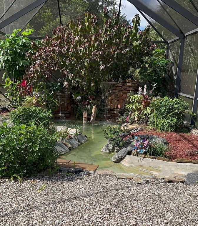 PALM BEACH LITTLE RANCHES 2 - Residential Lease