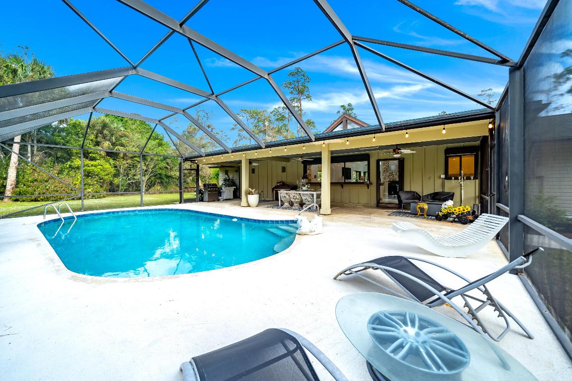 PALM BEACH LITTLE RANCHES 2 - Residential Lease