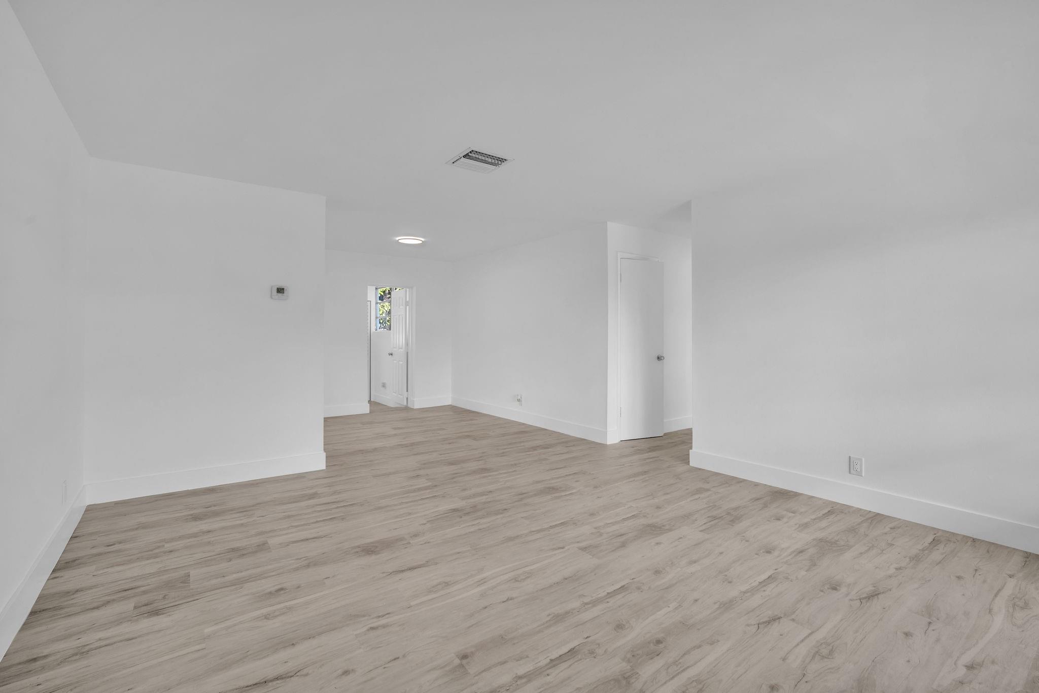 Flair Sub 5 54-36 B - Residential