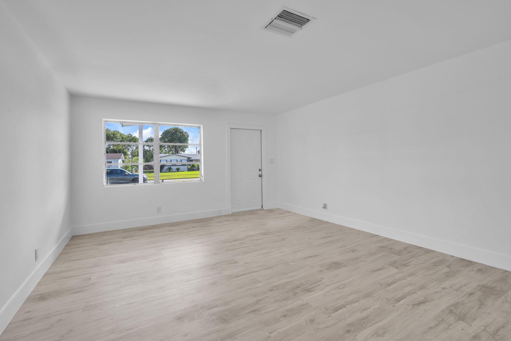 Flair Sub 5 54-36 B - Residential