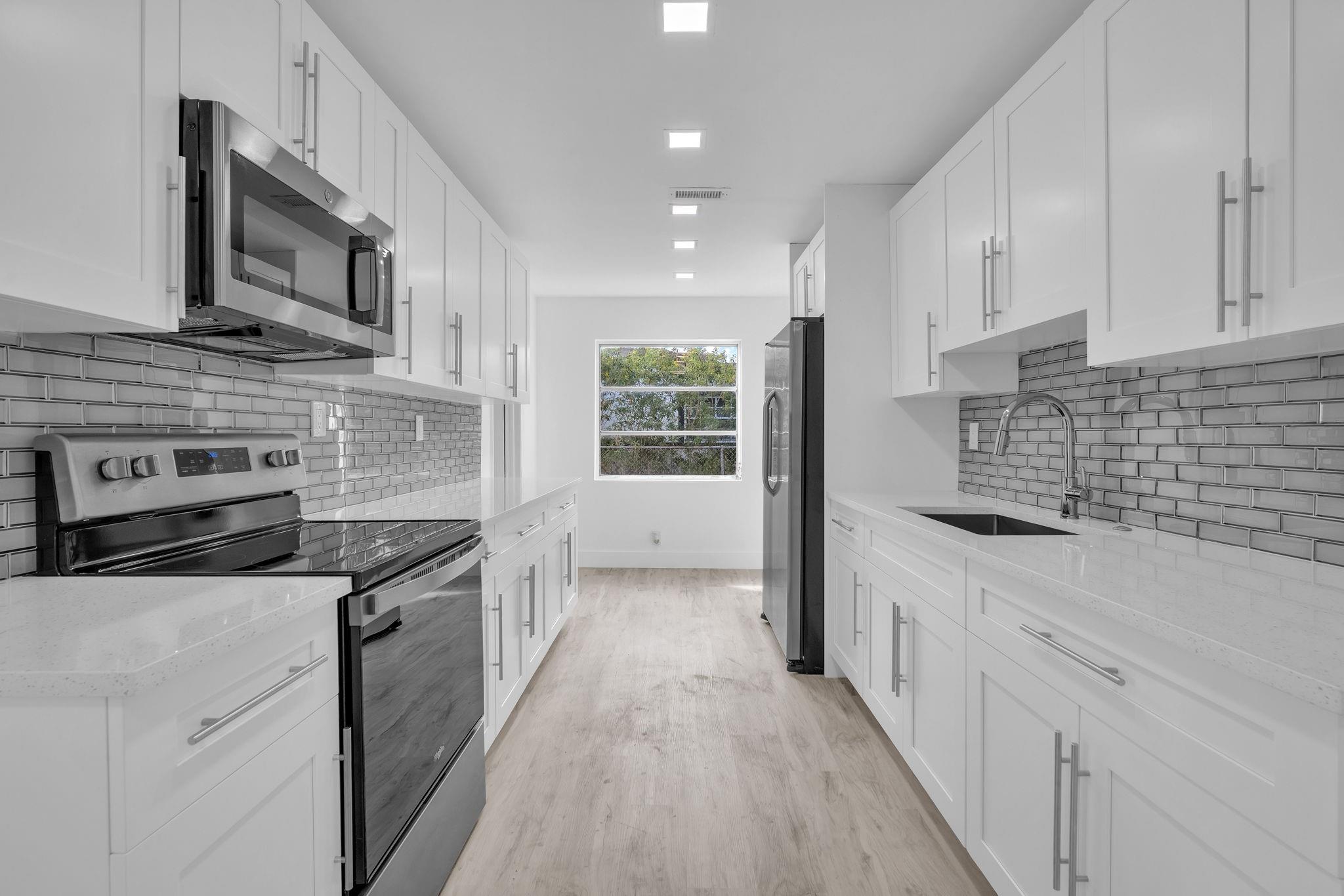 Flair Sub 5 54-36 B - Residential