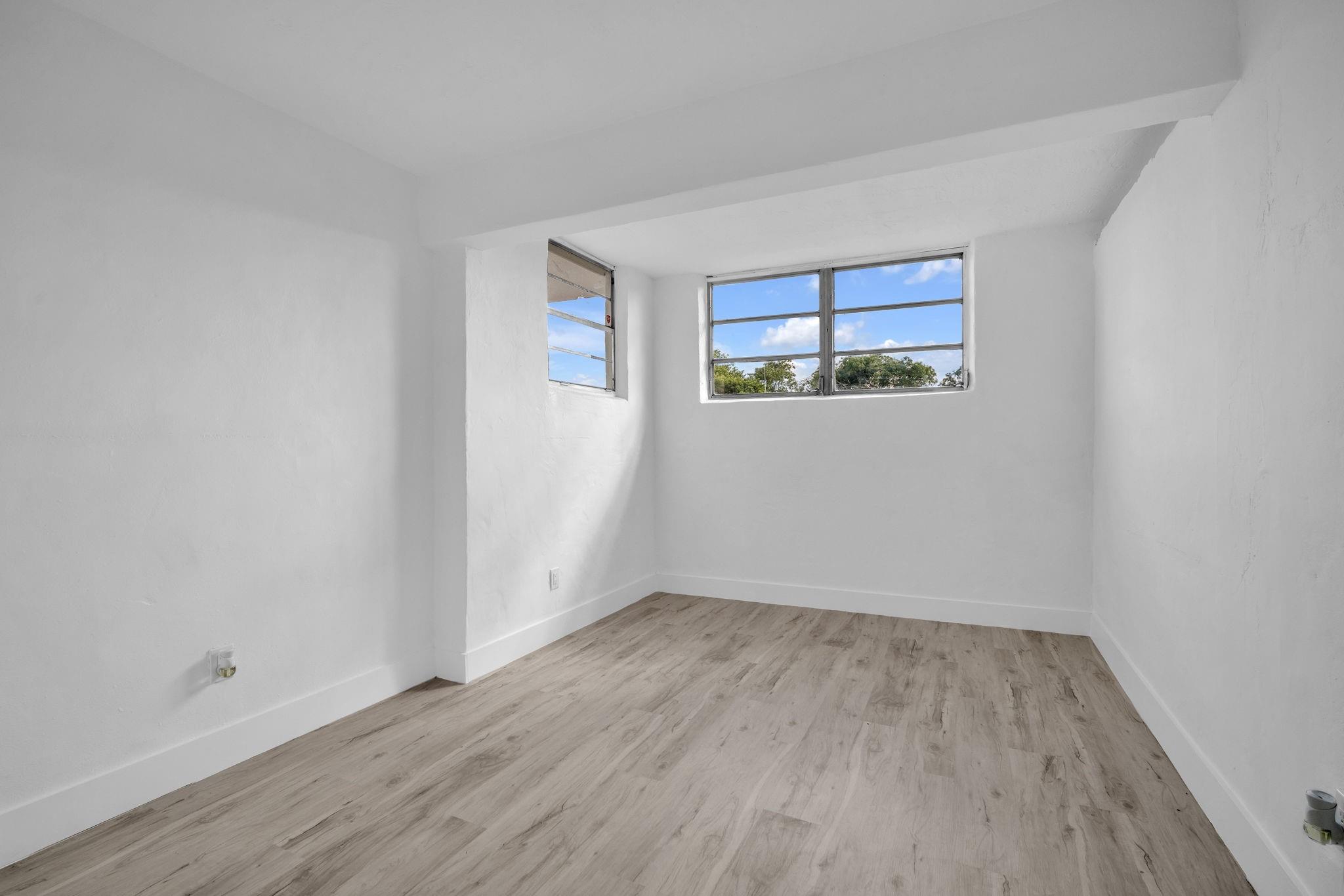 Flair Sub 5 54-36 B - Residential