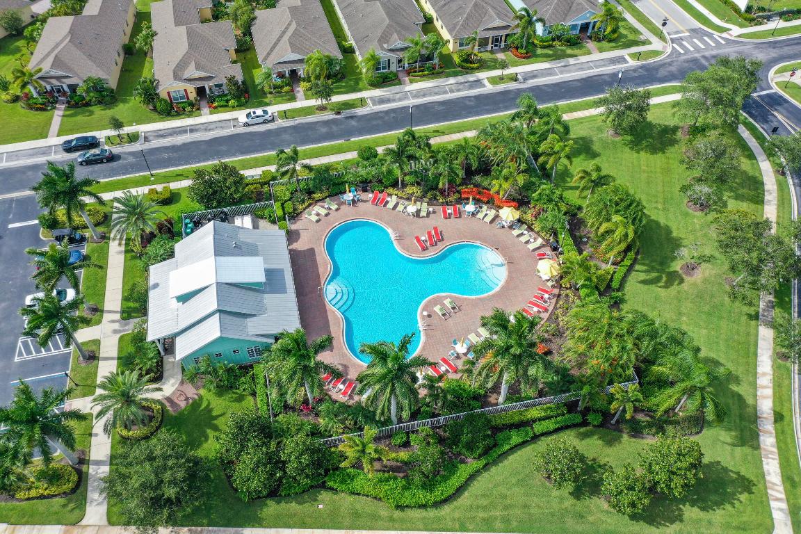 BEDFORD PARK AT TRADITION - Residential