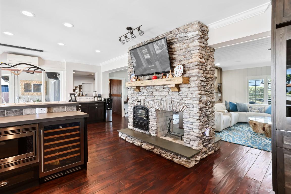 Lakeside 23-38 B - Residential