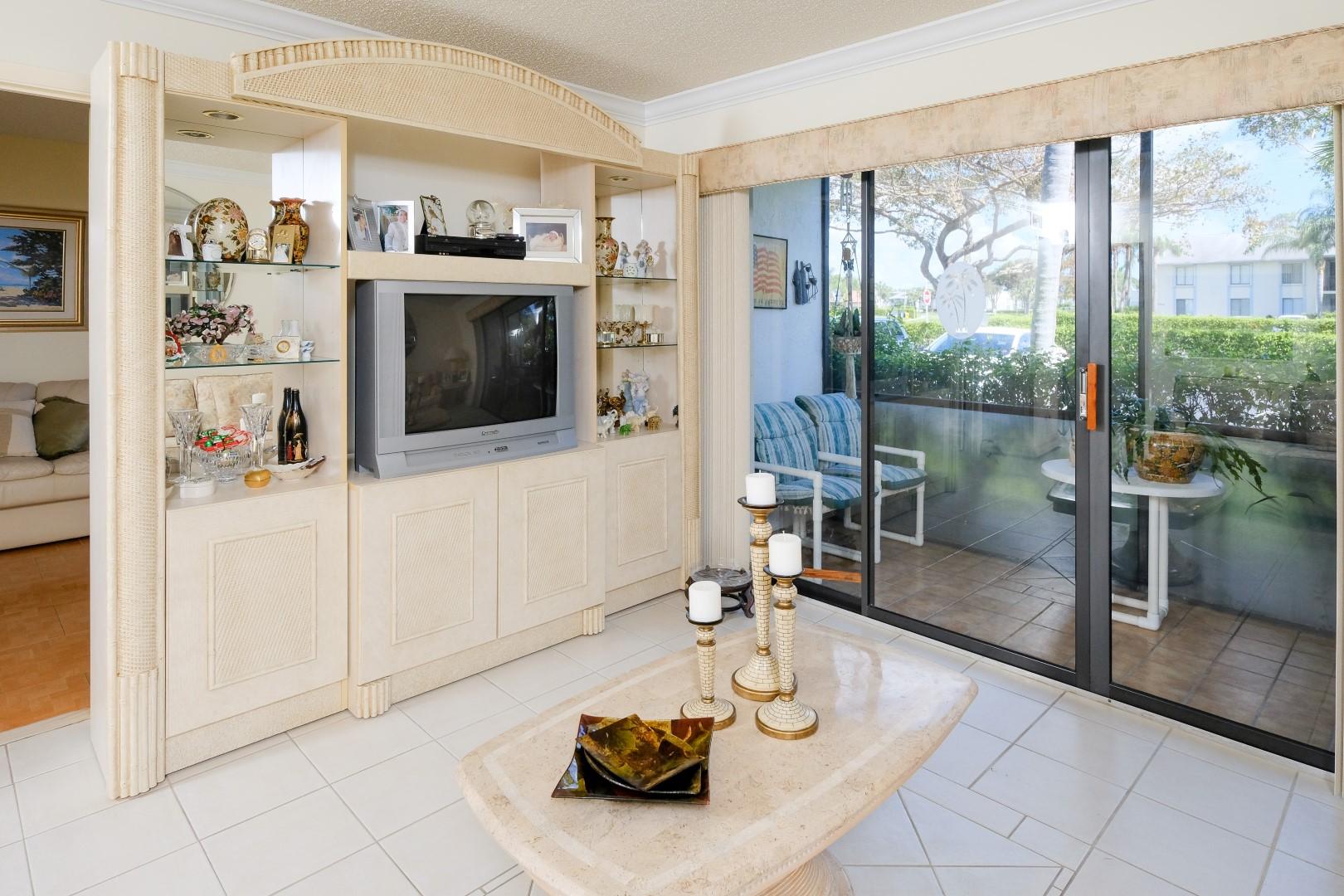 PALM CLUB VILLAGE II CONDO - Residential