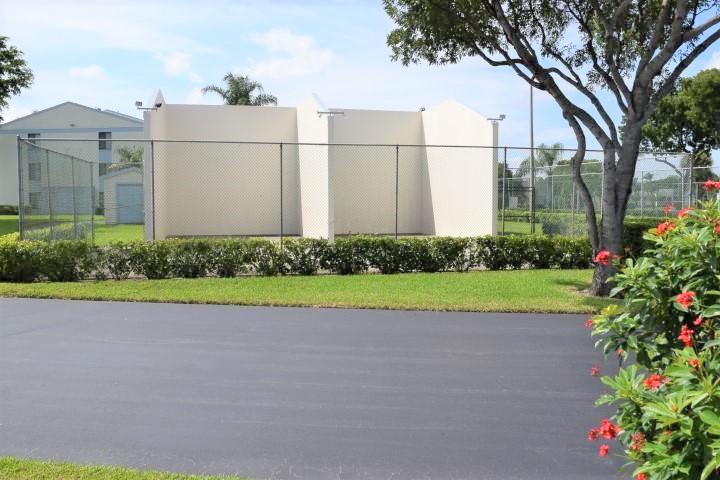 PALM CLUB VILLAGE II CONDO - Residential