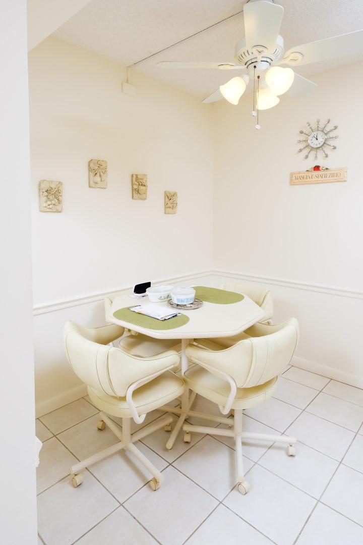 PALM CLUB VILLAGE II CONDO - Residential