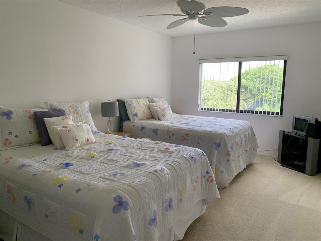 St Tropez Condo - Residential Lease