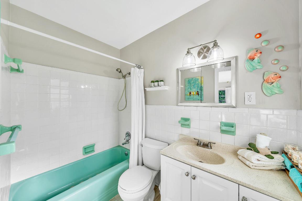 CHEVY CHASE CONDO - Residential