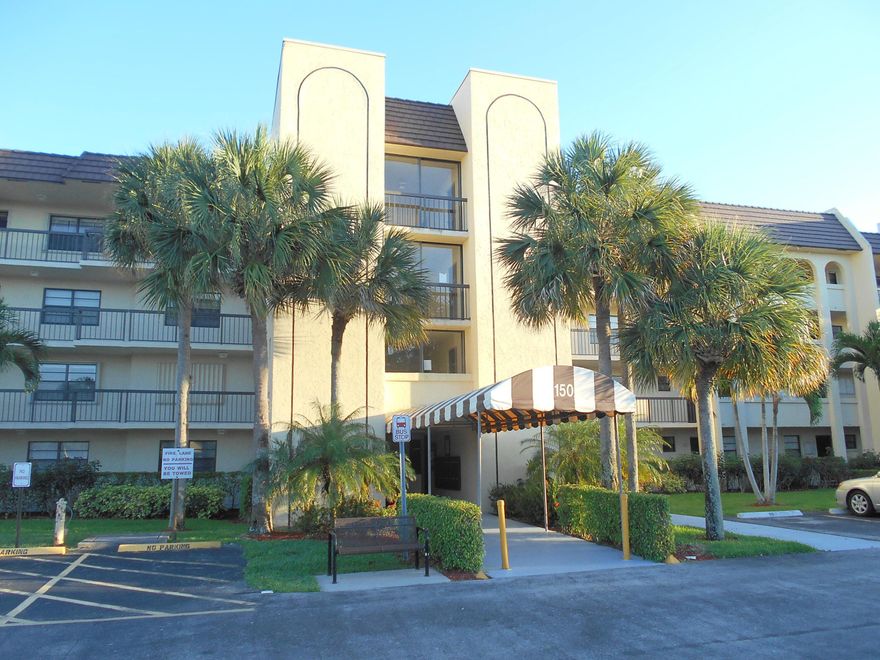 FULL 2/2 , 3Rd FLOOR ELEVATOR BLDG, FANTASTIC WATER VIEW !! TILED FLOOR, W/ CARPET IN BEDROOMS ONLY. OPEN SCREENED PATIO, W/ BEAUTIFUL WATER VIEW !! THE A/C & WTR HTR IS NEWER . MASTER BEDROOM HAS A CUSTOM CALIFORNIA CLOSET, & MASTER BATH UPDATED.  WASHER & DRYER IN IT'S OWN UTILITY CLOSET WITH SHELVES FOR STORAGE. THIS IS PHASE B & A SMALL DOG IS ALLOWED. THERE IS N/S EXPOSURE. THERE IS EXTRA OUTSIDE STORAGE JUST A FEW STEPS AWAY. LAKE NANCY HAS A BEAUTIFUL SATELLITE POOL A SHORT WALK AWAY. MANY AMENITIES IN THIS 24/7 GUARD GATED COMMUNITY. CLUBHSE W/ CAFE OPEN FOR BREAKFAST & LUNCH,  GYM, GAME ROOM. BILLIARDS, PICKLE BALL, TENNIS, SOCIAL DIRECTOR TO KEEP YOU BUSY WITH MANY ACTIVITIES. COURTESY BUS TO TAKE YOU SHOPPING , MALL, BEACH. LOT'S TO LOVE IN THIS COMMUNITY ! PARADISE AWAITS !