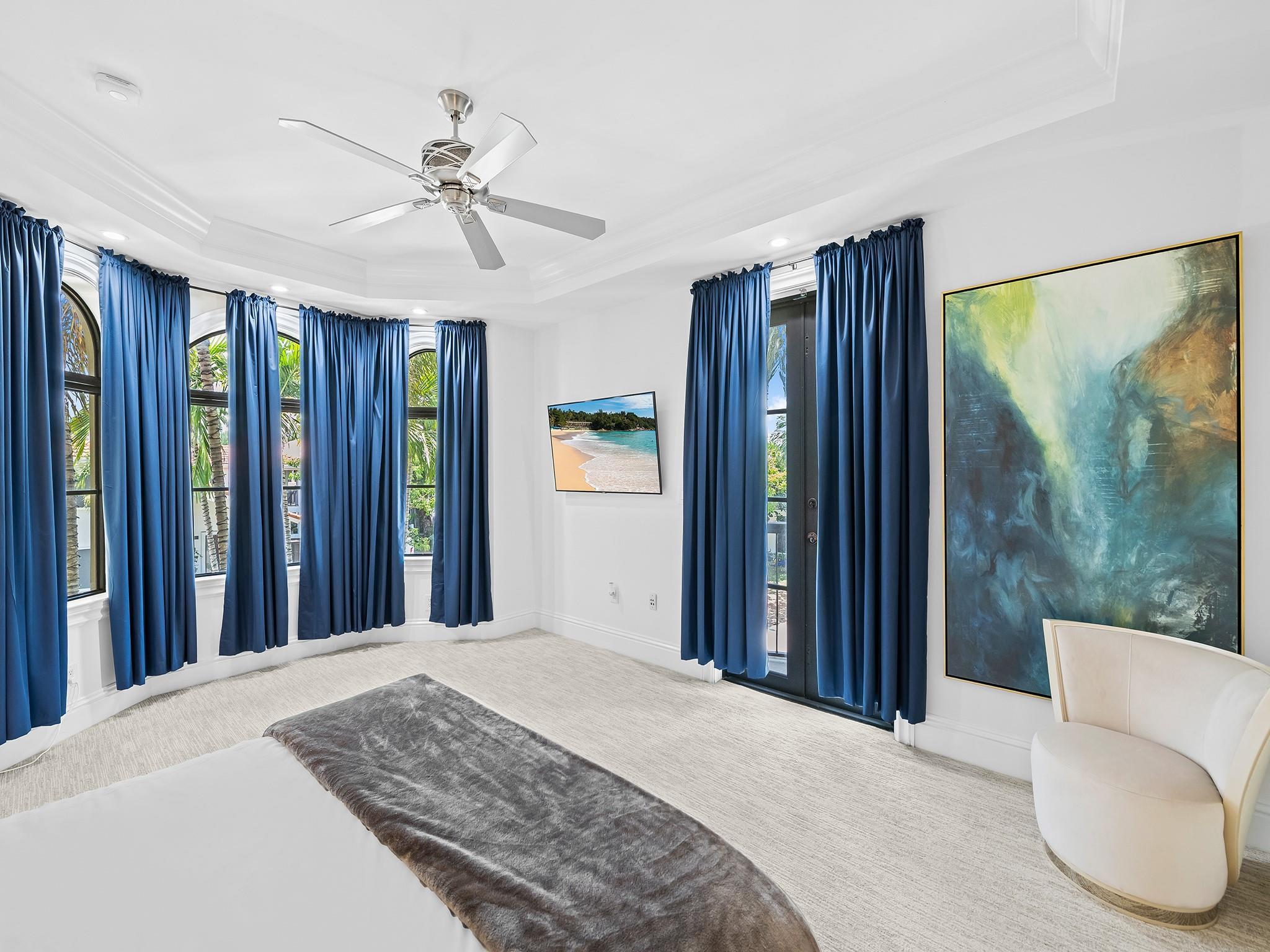 LAS OLAS - Residential