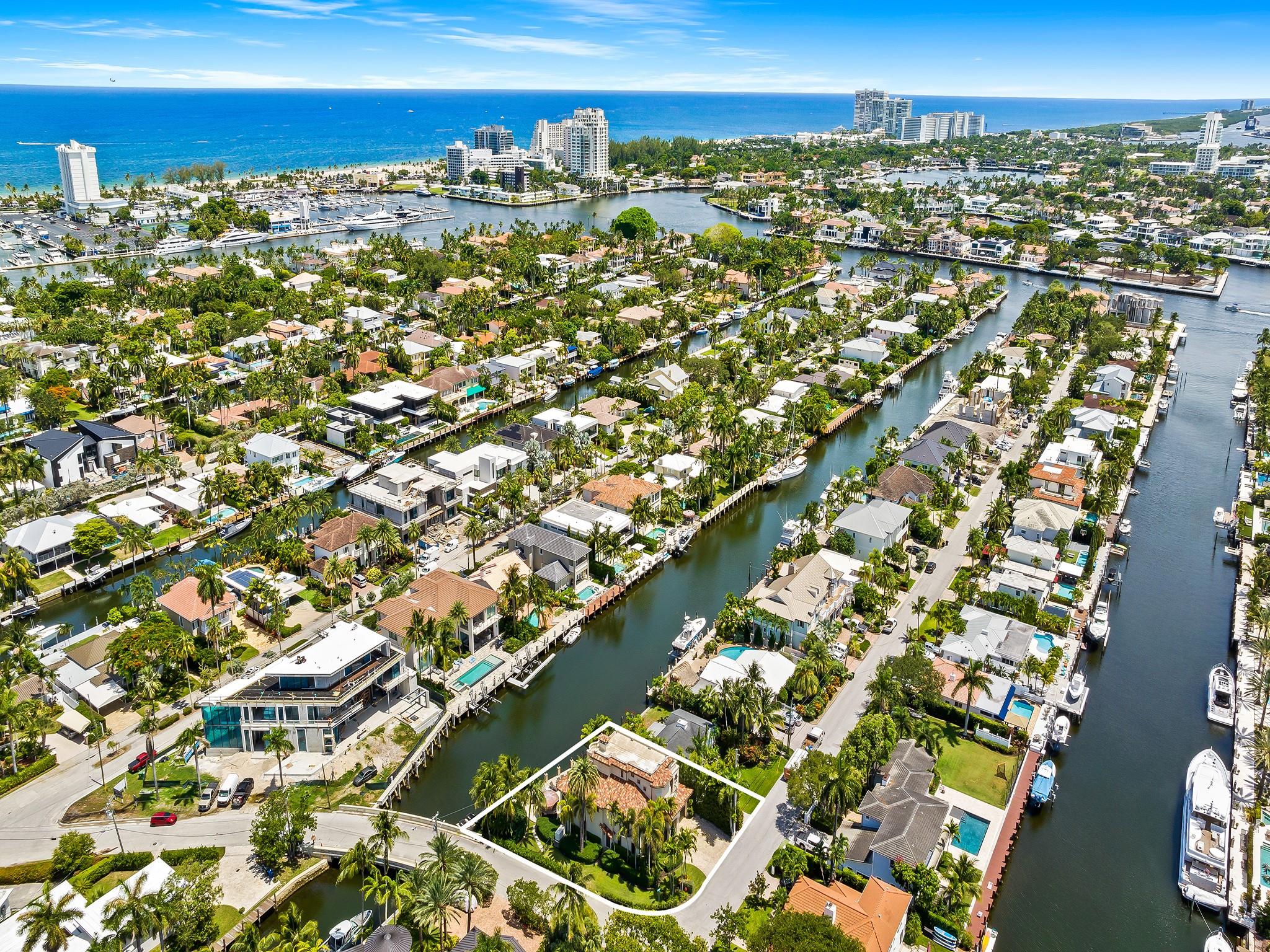 LAS OLAS - Residential