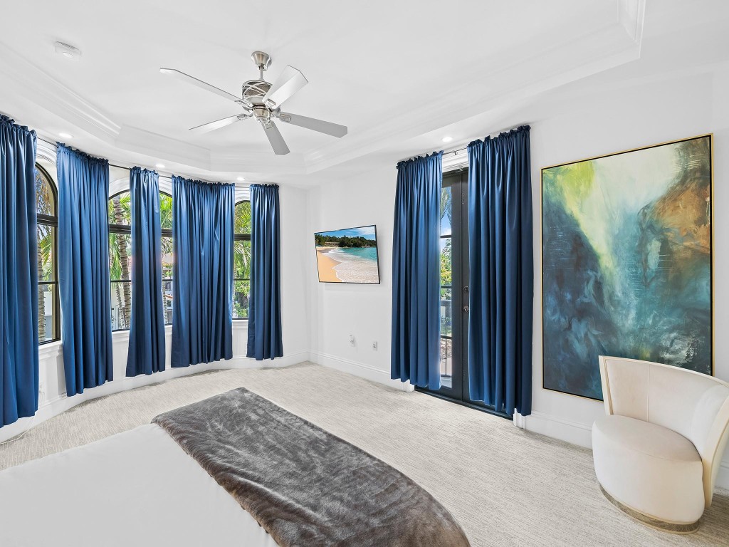 LAS OLAS - Residential