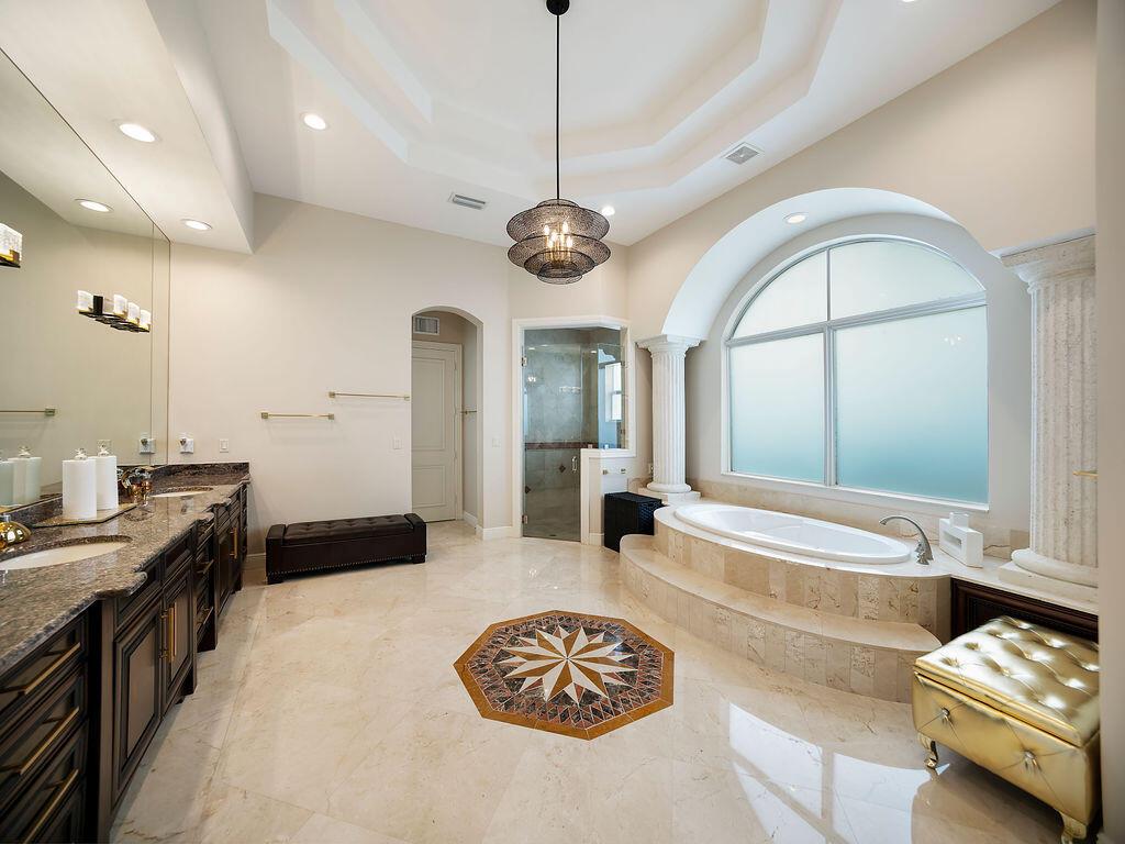 9525 Captiva Circle