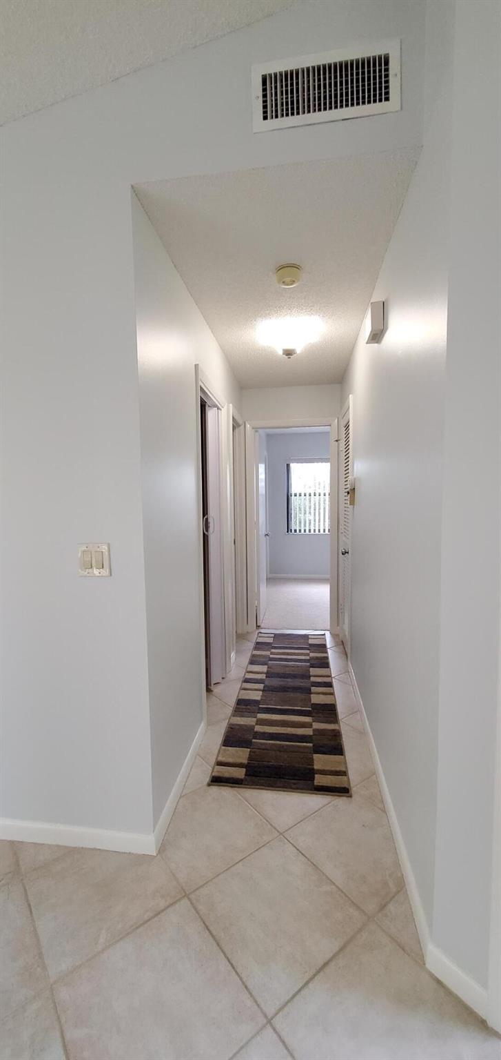 CLUBHOUSE COURT CONDO - Residential Lease