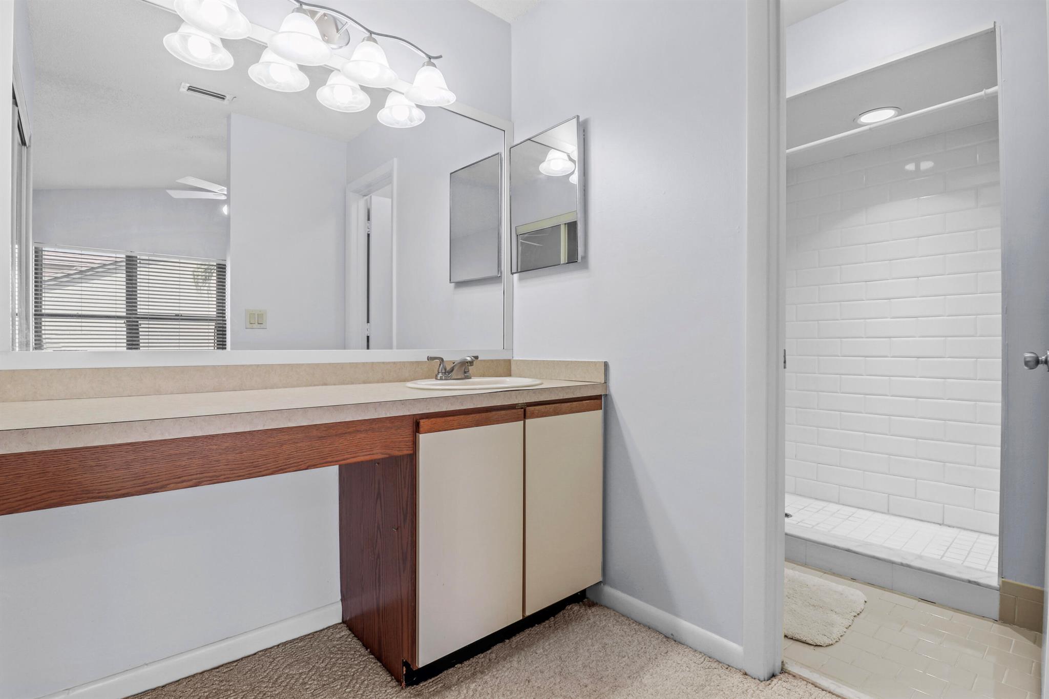 CLUBHOUSE COURT CONDO - Residential Lease