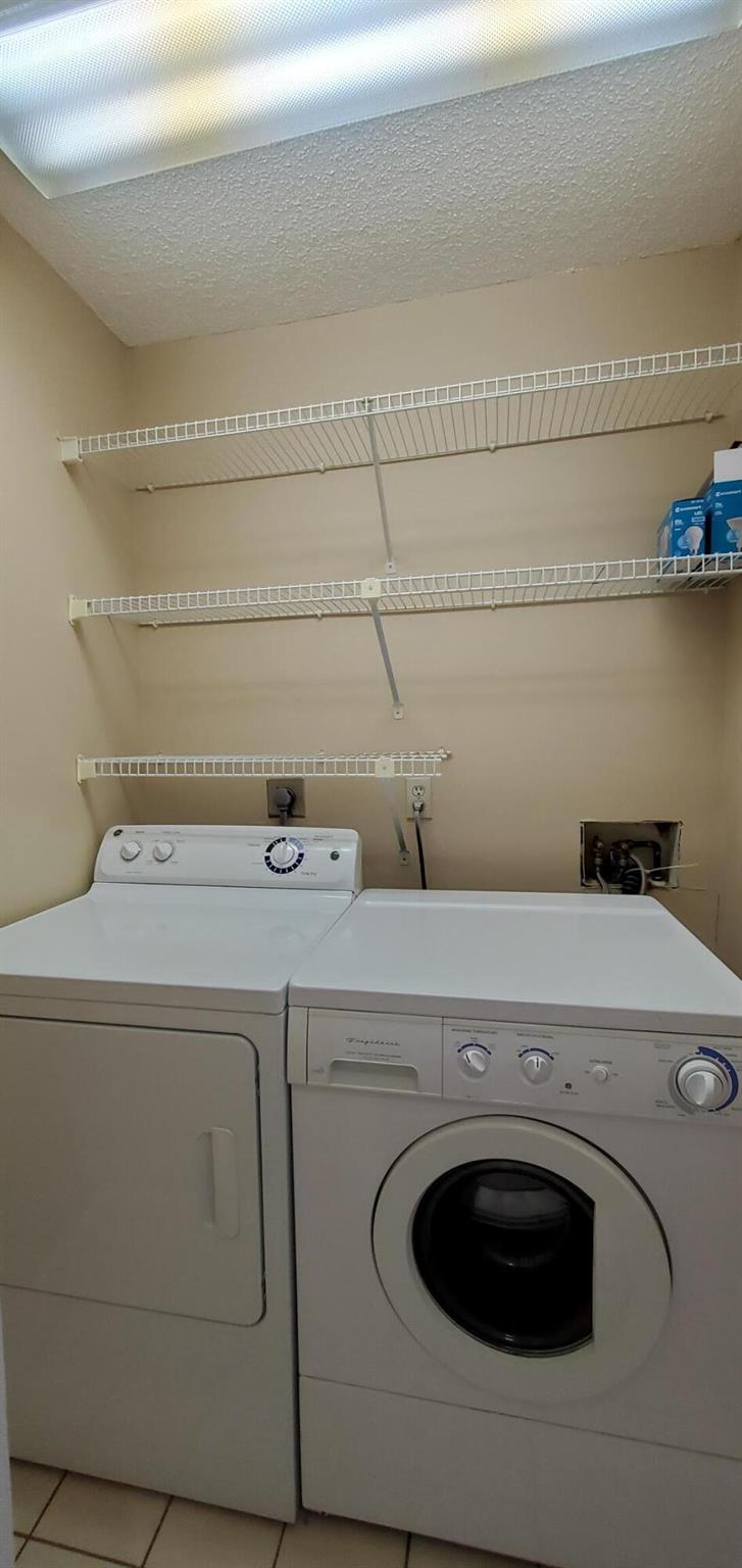 CLUBHOUSE COURT CONDO - Residential Lease