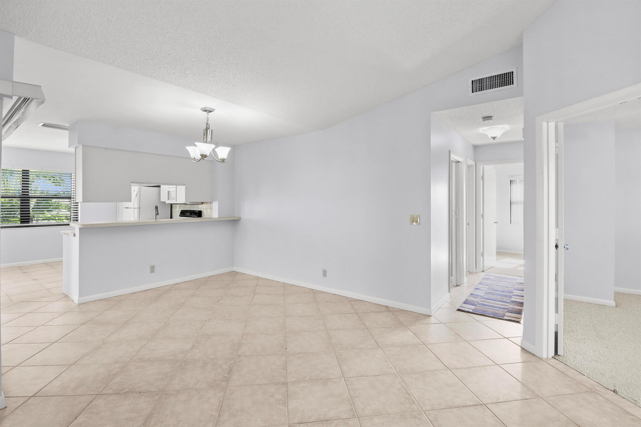 CLUBHOUSE COURT CONDO - Residential Lease