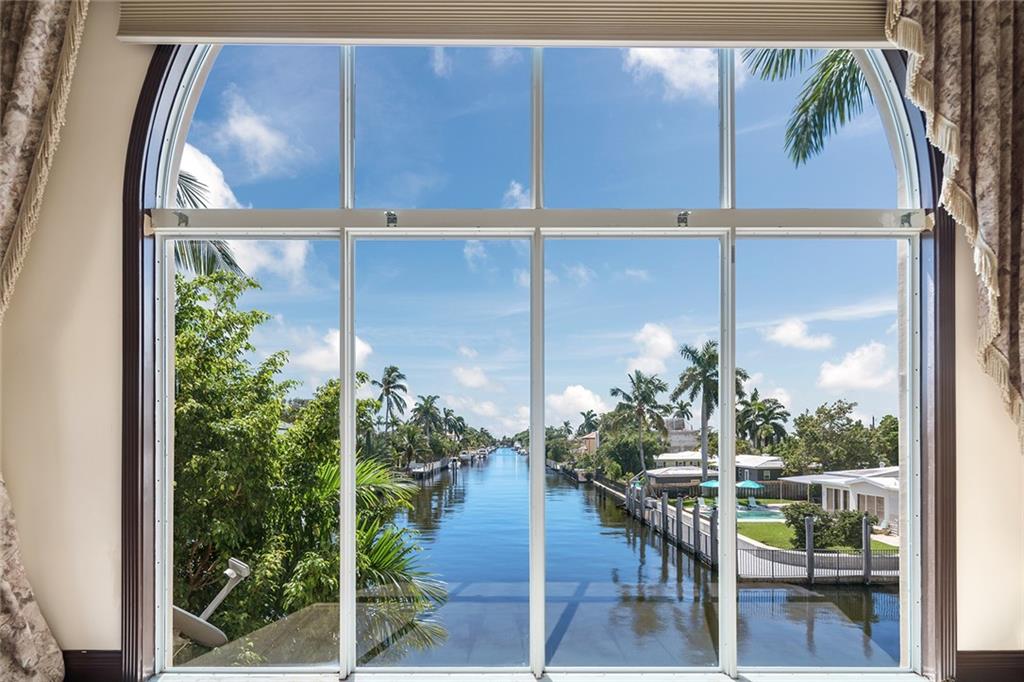 RIVIERA ISLE - Residential