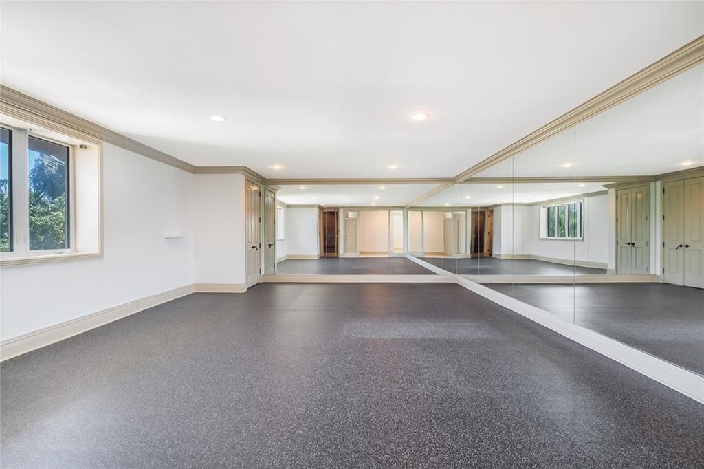 RIVIERA ISLE - Residential