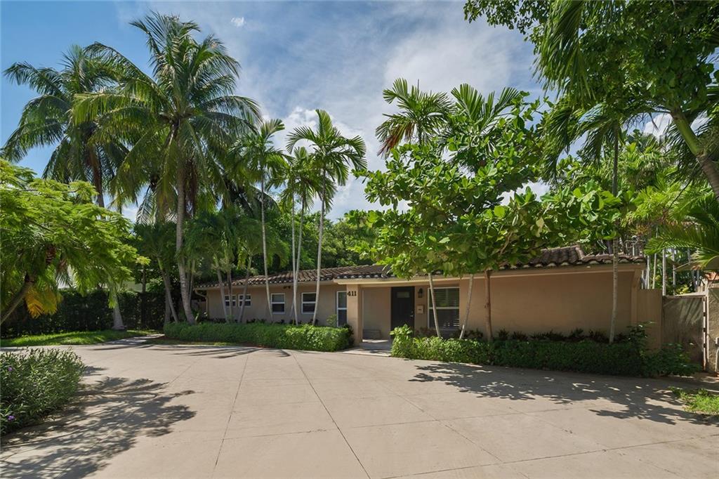 RIVIERA ISLE - Residential