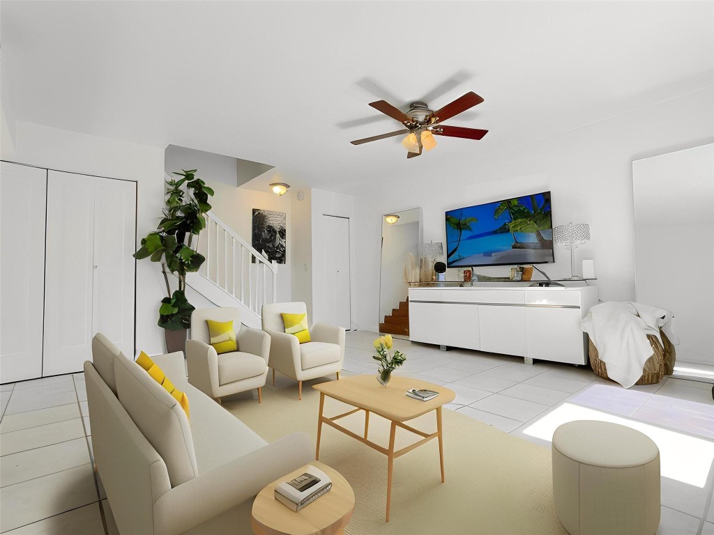 CHATEAU ON THE KNOLL - Residential