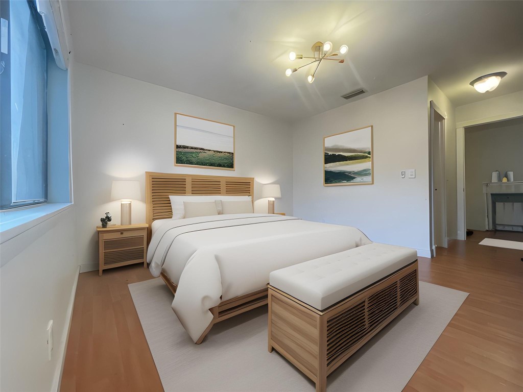 CHATEAU ON THE KNOLL - Residential