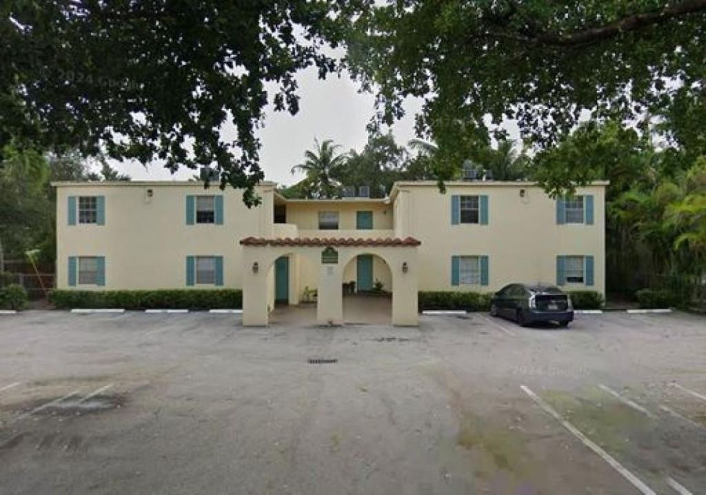 Photo of 16 SW 9th Street #205, Fort Lauderdale, FL 33315 (MLS # F10499073)