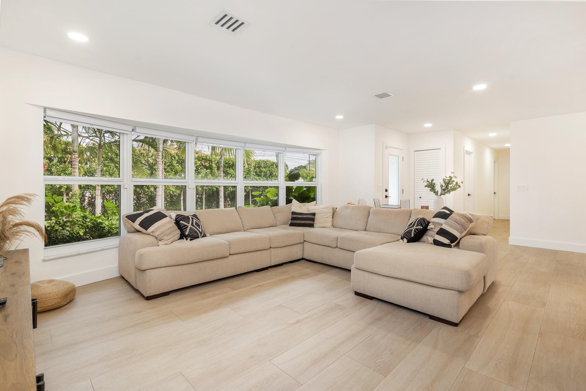 LAKE CLARKE ESTATES - Residential