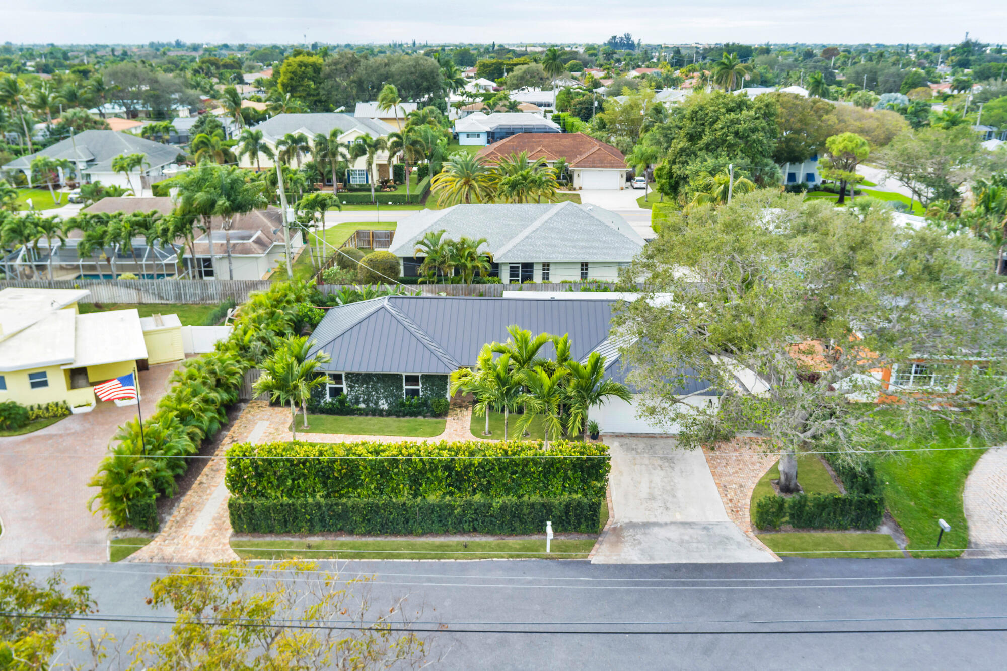 LAKE CLARKE ESTATES - Residential